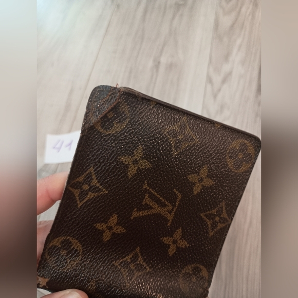 Louis Vuitton Monogram Portefeuille Marco Bifold Wallet - Picture 4 of 14